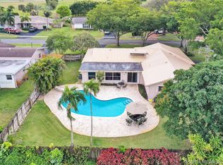 6241 SW 9th St, Fort Lauderdale, FL 33317
