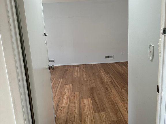 2nd image of 12 Colonial Dr Floor 2
