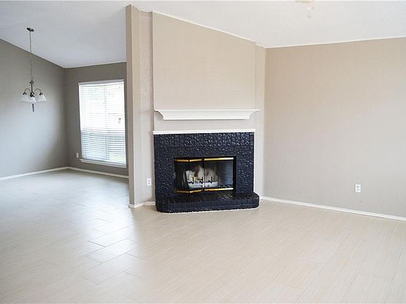 4th image of 9408 Crimnson Ct