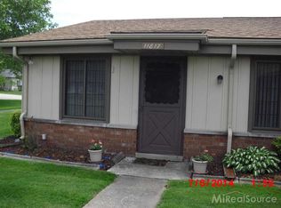 11817 Meadow Ln, Warren, MI 48093