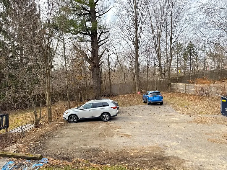 16 Boyd Rd #1 — Photo 11