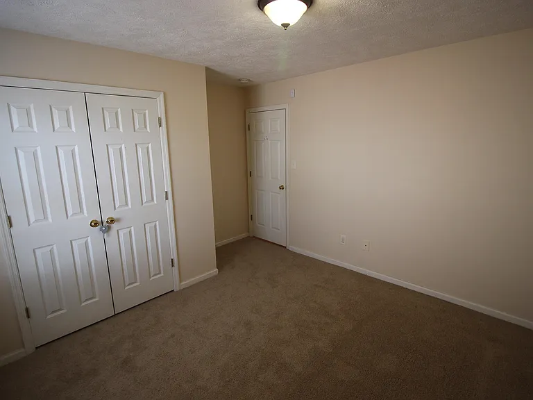 7138 Summerlin Dr — Photo 4