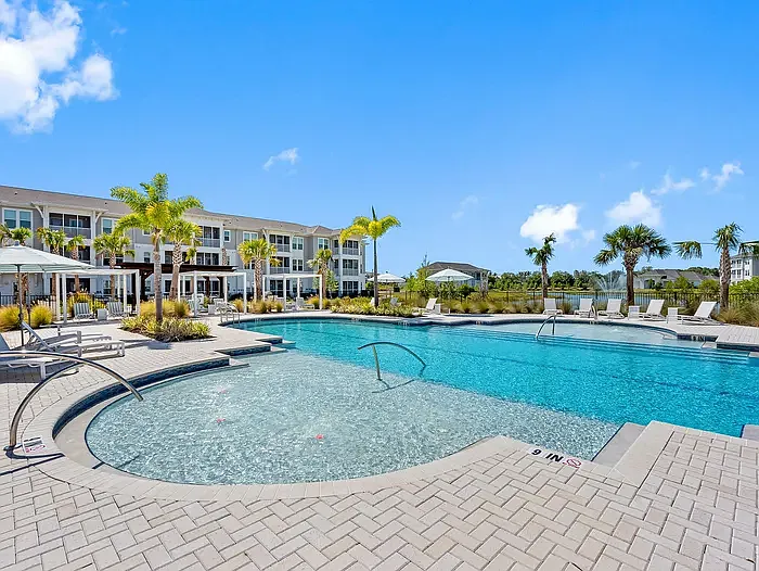 Townhomes at The Griffon at Vero Beach — Photo 37