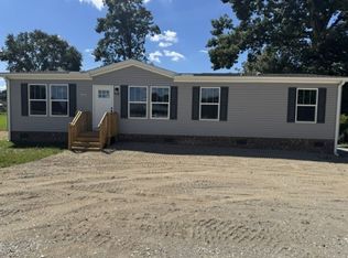 3204 Fork Shoals Rd, Simpsonville, SC 29680