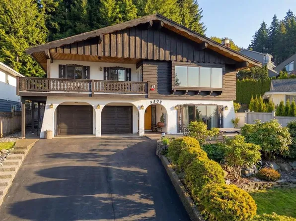 5508 Molina Rd, North Vancouver, BC V7R 4P4