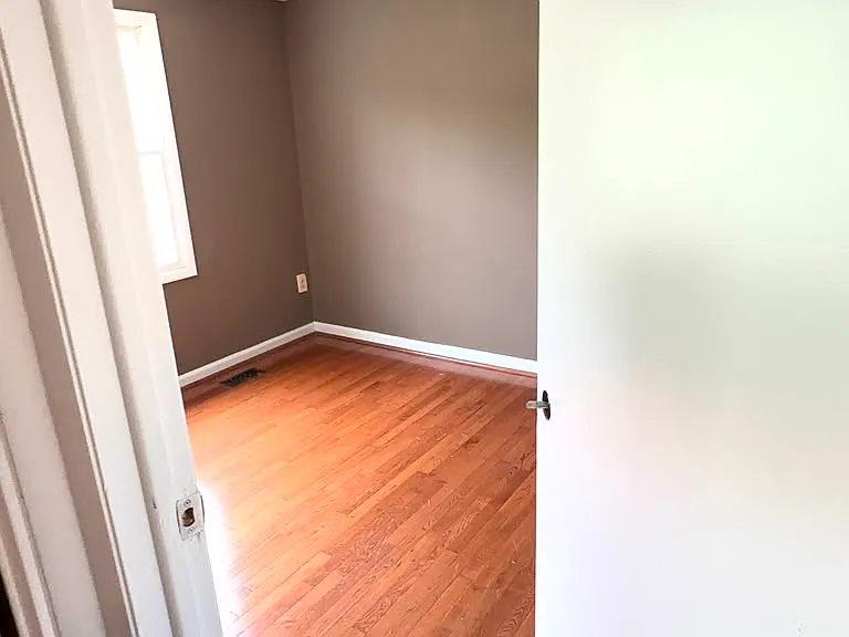 10212 Millstream Dr — Photo 20