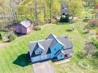 6 Heather Rd, Ellington, CT 06029