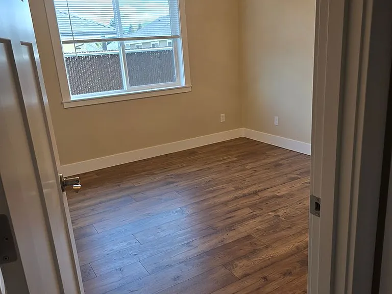 2941 Naples Dr — Photo 10