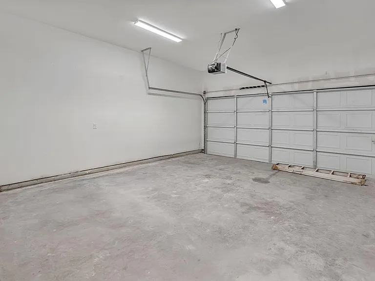 3620 Sauer St #B — Photo 29