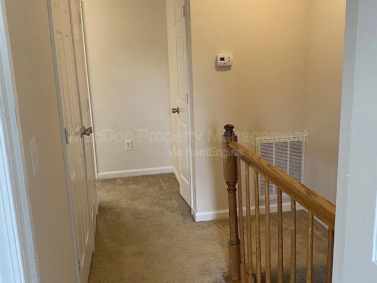 2909 Broyhill Ct — Photo 25