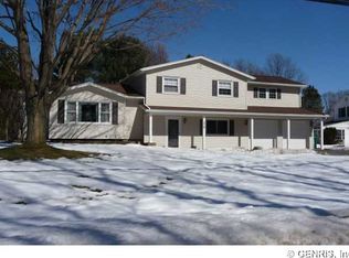 270 Parkview Dr, Rochester, NY 14625