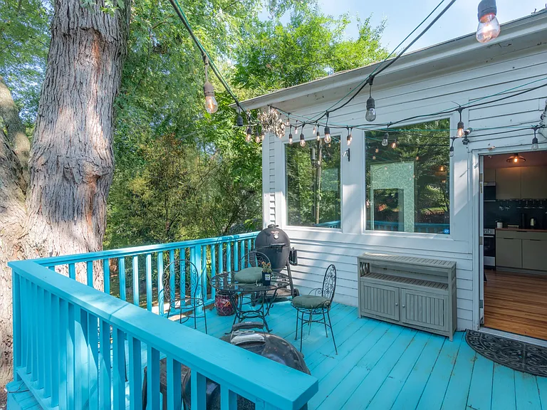 72 Flora Ave NE — Photo 36