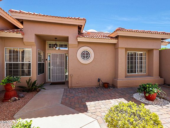 3rd image of 24652 S AUGUSTA Court