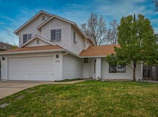 635 Alamine Dr, Redding, CA 96003