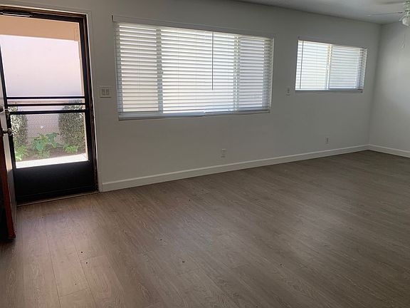 5th image of 1015 Laguna St #4