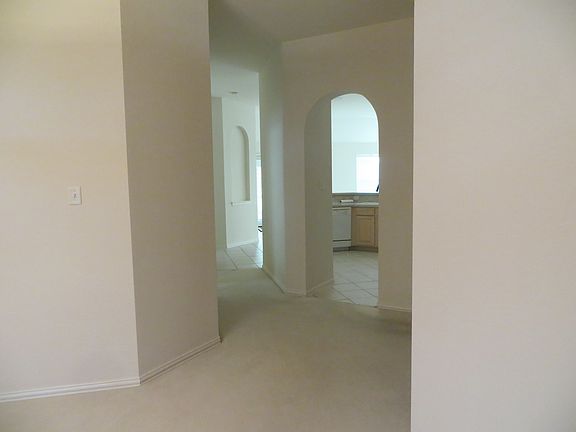 3rd image of 1124 Hillwood Dr