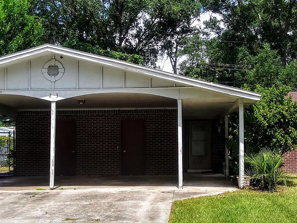 1st image of 203 Holly Ln