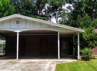 203 Holly Ln, Palatka, FL 32177