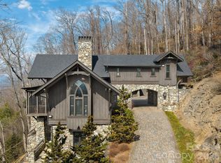 434 Coopers Hawk Dr, Asheville, NC 28803