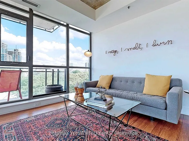 90 Trinity St #610 — Photo 3