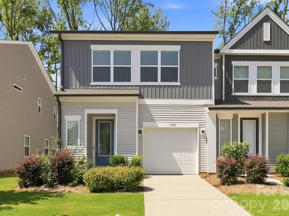 5320 Somerset Hill Ln, Charlotte, NC 28269