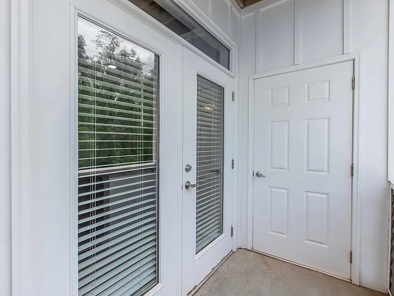 Riverstone Apartments at Long Shoals — Photo 57