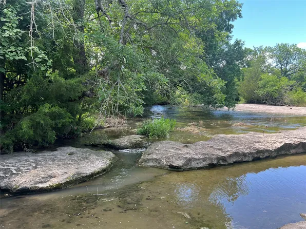 835 County Road 3715, Gober, TX 75443