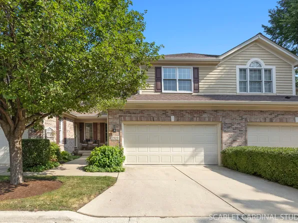 1919 Kingsbrook Ct Unit 1919, Wheaton, IL 60187