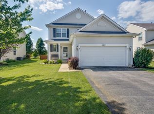 389 Grape Vine Trl, Oswego, IL 60543