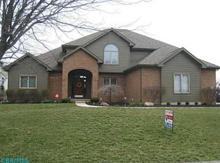 1148 Poppy Hills Dr, Blacklick, OH 43004