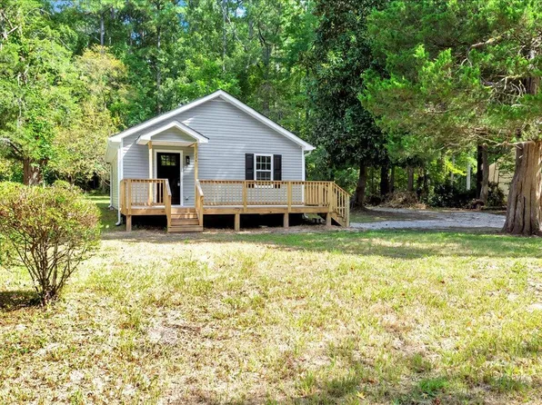 234 Hayley St, Warrenton, NC 27589