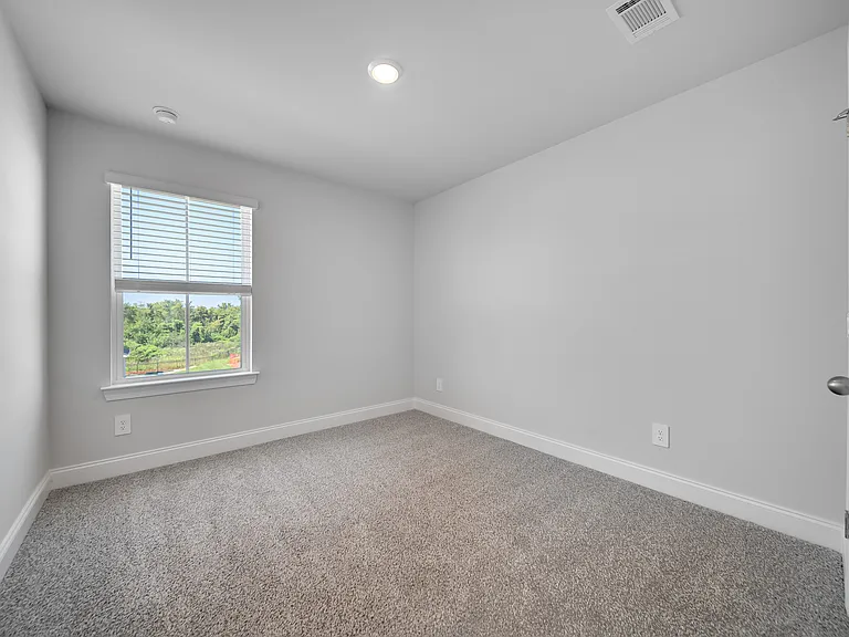204 Douglas Bend Rd #404 — Photo 39