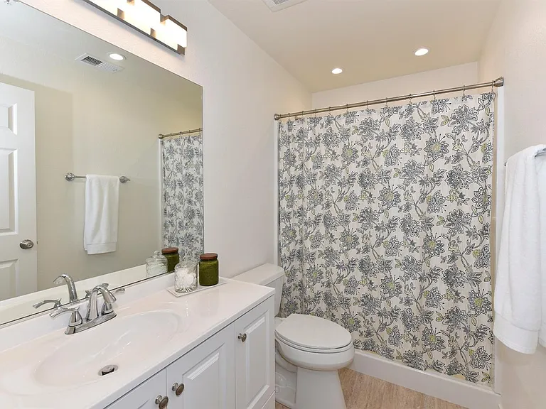 1182 Pear Tree Ln — Photo 17