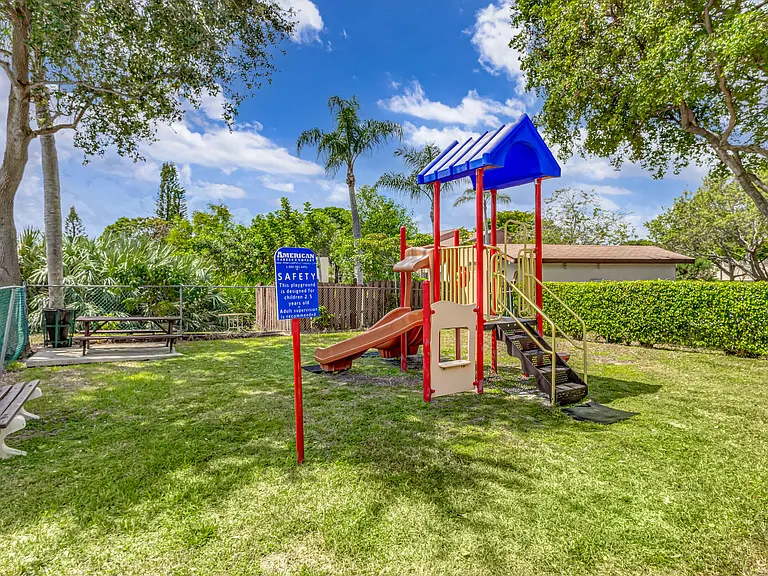 4821 Sable Pine Cir #B1 — Photo 18
