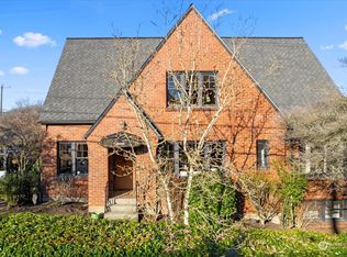 1800 NE 75th St, Seattle, WA 98115