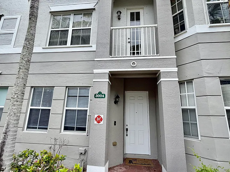 3004 Shoma Dr — Photo 2