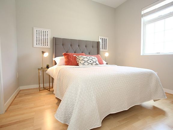 5th image of 2400 Fairmount Ave APT 407