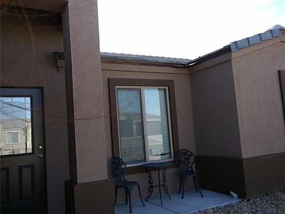2nd image of 2952 E Casa Linda
