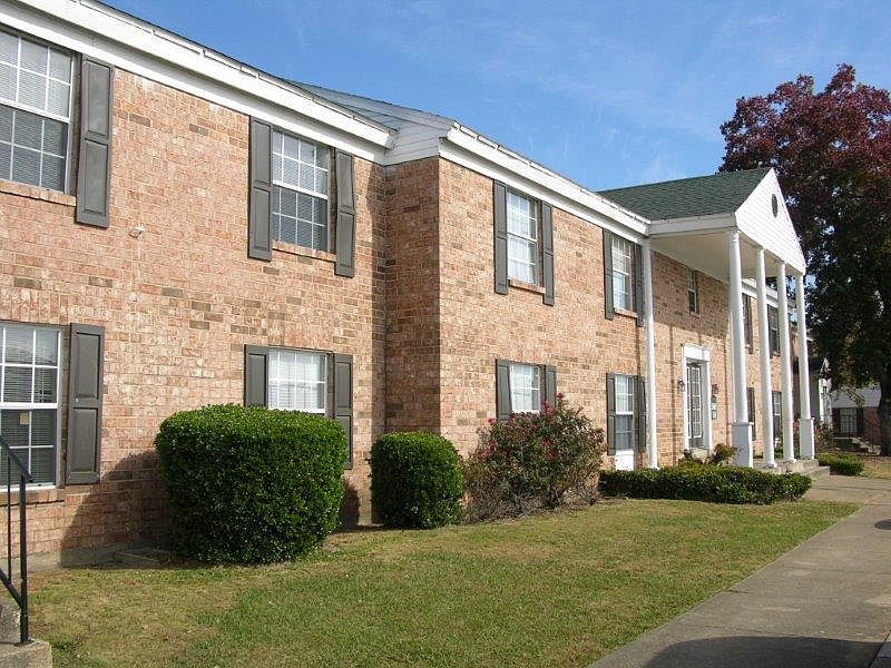 5633 Calmar Dr 2 Bedroom Townhome, Montgomery, AL 36116 Zillow