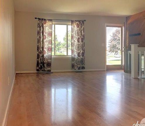 3rd image of 2311 Wenona Ct