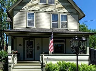 325 E Union Ave, Wheaton, IL 60187