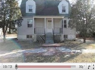 9227 Fowler Ln, Lanham, MD 20706