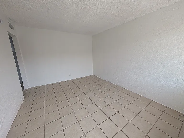 3535 Fred Wilson Ave #6 — Photo 1
