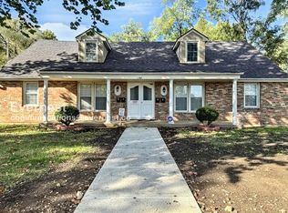 1303 NW Knox St APT 2, Blue Springs, MO 64015