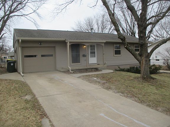 Front View from Stanford Avenue