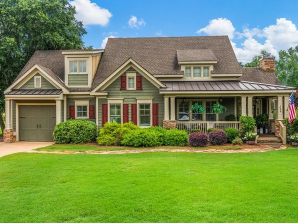 1048 Mountain View Way, Pine Mountain, GA 31822
