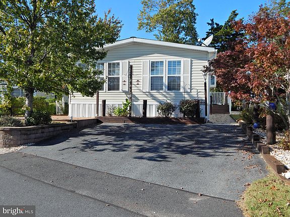 2nd image of 34189 Hillenwood Rd #42822