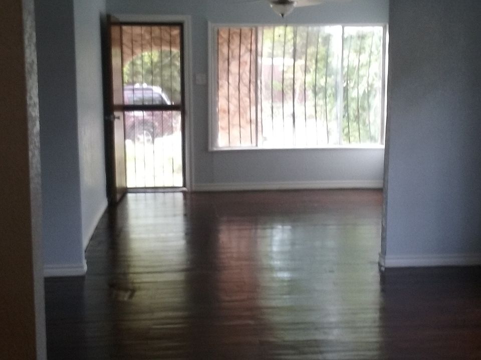 1st image of 2114 SW 34th St