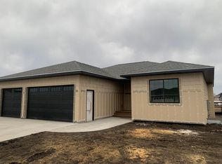 3625 Lincoln Ave, Spirit Lake, IA 51360