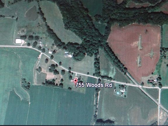3rd image of 755 Woods Rd